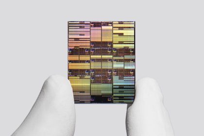 IBM, Dünyanın İlk “1 Nanometrenin Altındaki” Çip Teknolojisini Duyurdu