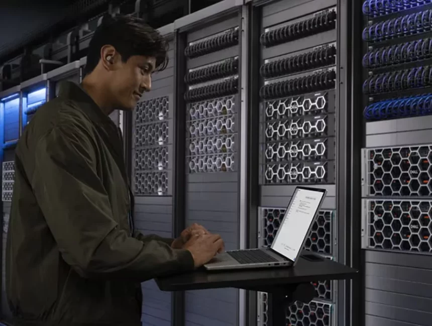 Dell'den NVIDIA Destekli Dev AI Sunucusu: Tek Rack'te 144 GPU Gücü
