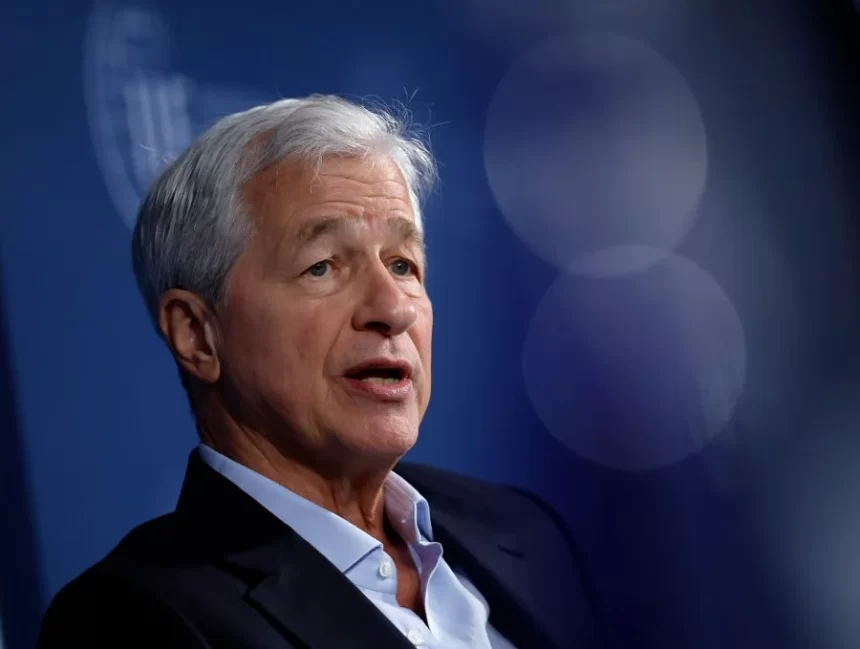JPMorgan’dan Yapay Zeka Stratejisi: İşten Çıkarmak Yerine Kadroları Dönüştürüyor